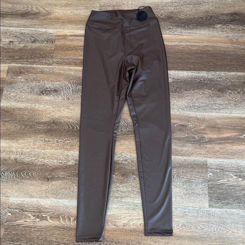 NEW! Offline by Aerie Real Luxe Faux Leather Leggings Size M in Chocolate - Picture 4 of 9